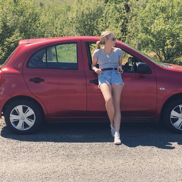 Meet your Posher, Erin - Picture 1 of 1